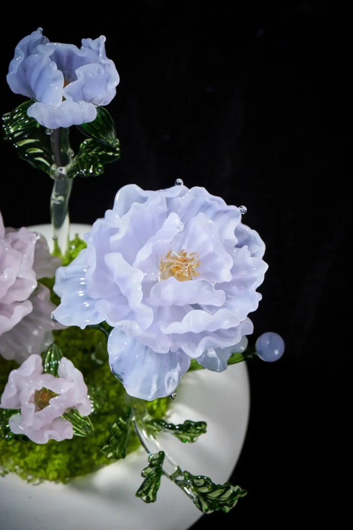 White Garden in Stillness - Image 2